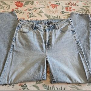 American Eagle Outfitters Light Blue Straight Leg Jeans